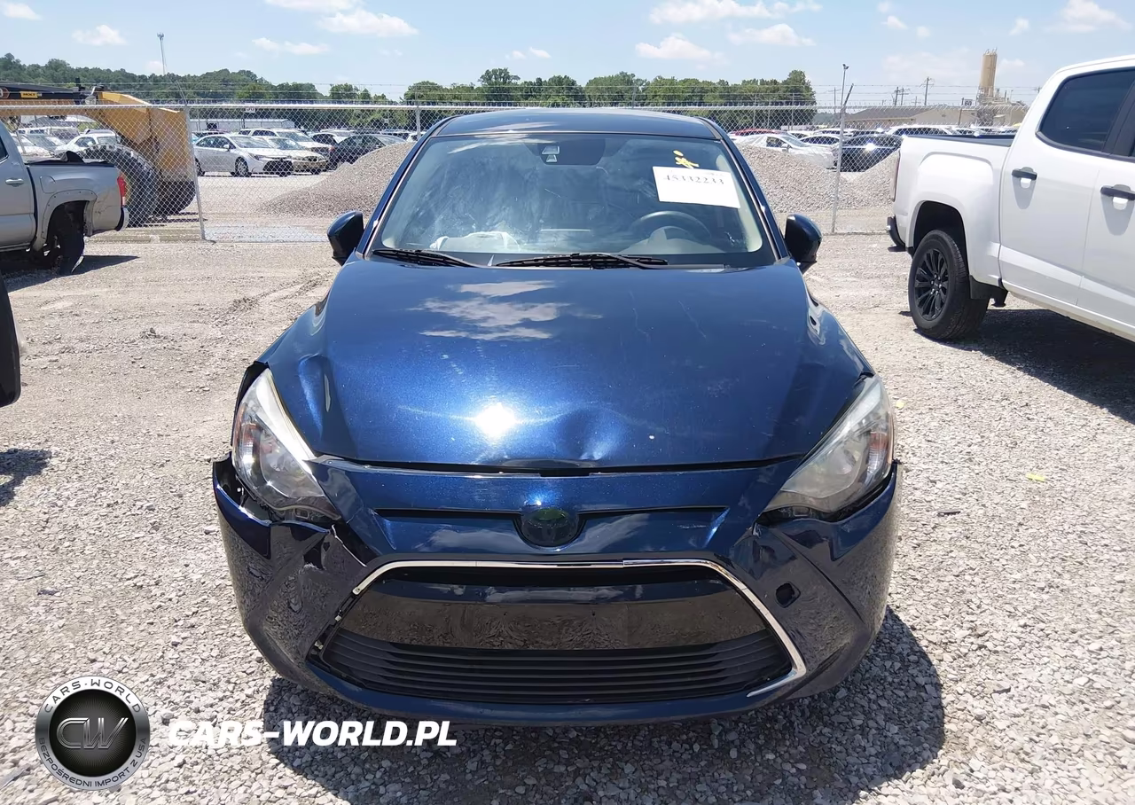 2018 Toyota Yaris Ia VIN:3MYDLBYV2JY330770 - 11