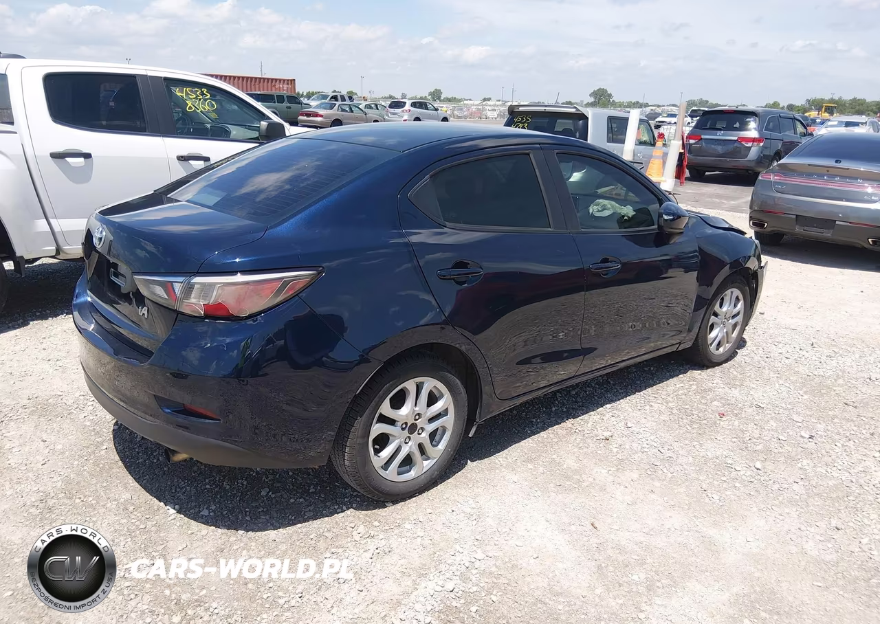 2018 Toyota Yaris Ia VIN:3MYDLBYV2JY330770 - 4