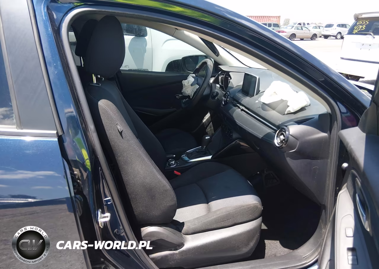 2018 Toyota Yaris Ia VIN:3MYDLBYV2JY330770 - 5