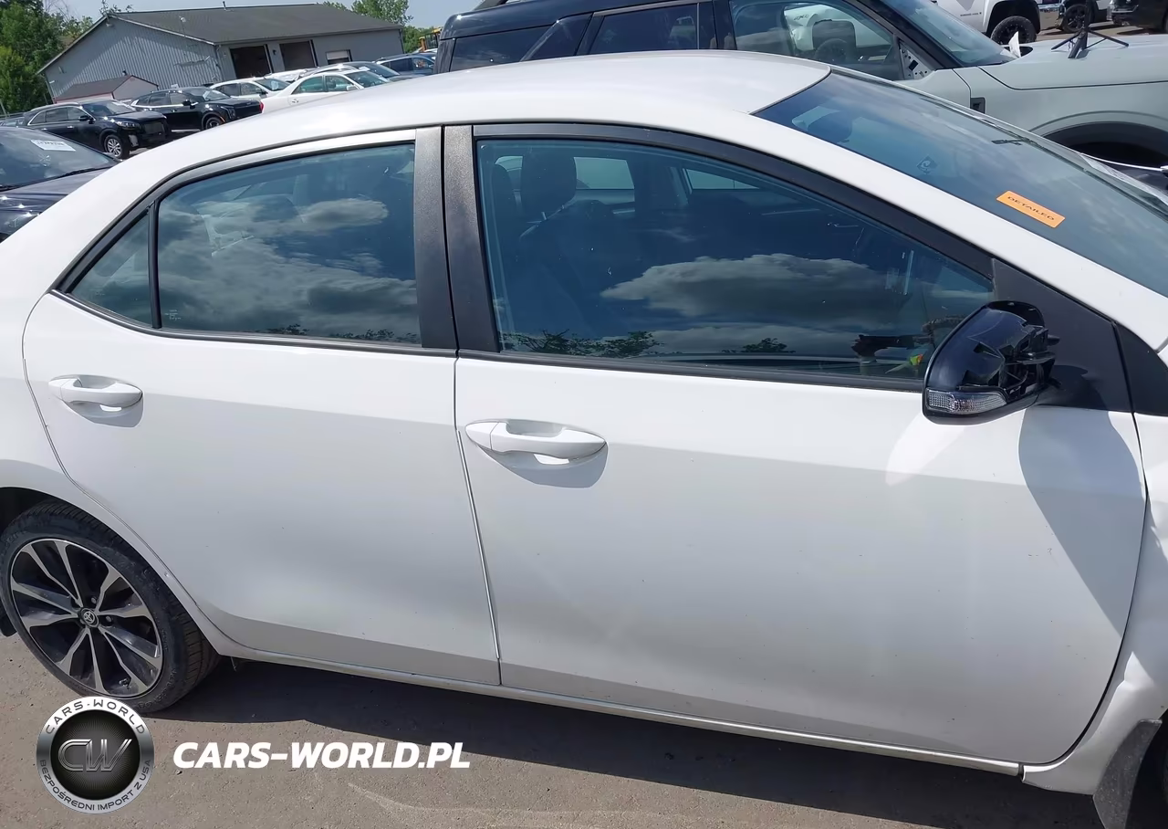 2019 Toyota Corolla Se VIN:2T1BURHE9KC187314 - 14