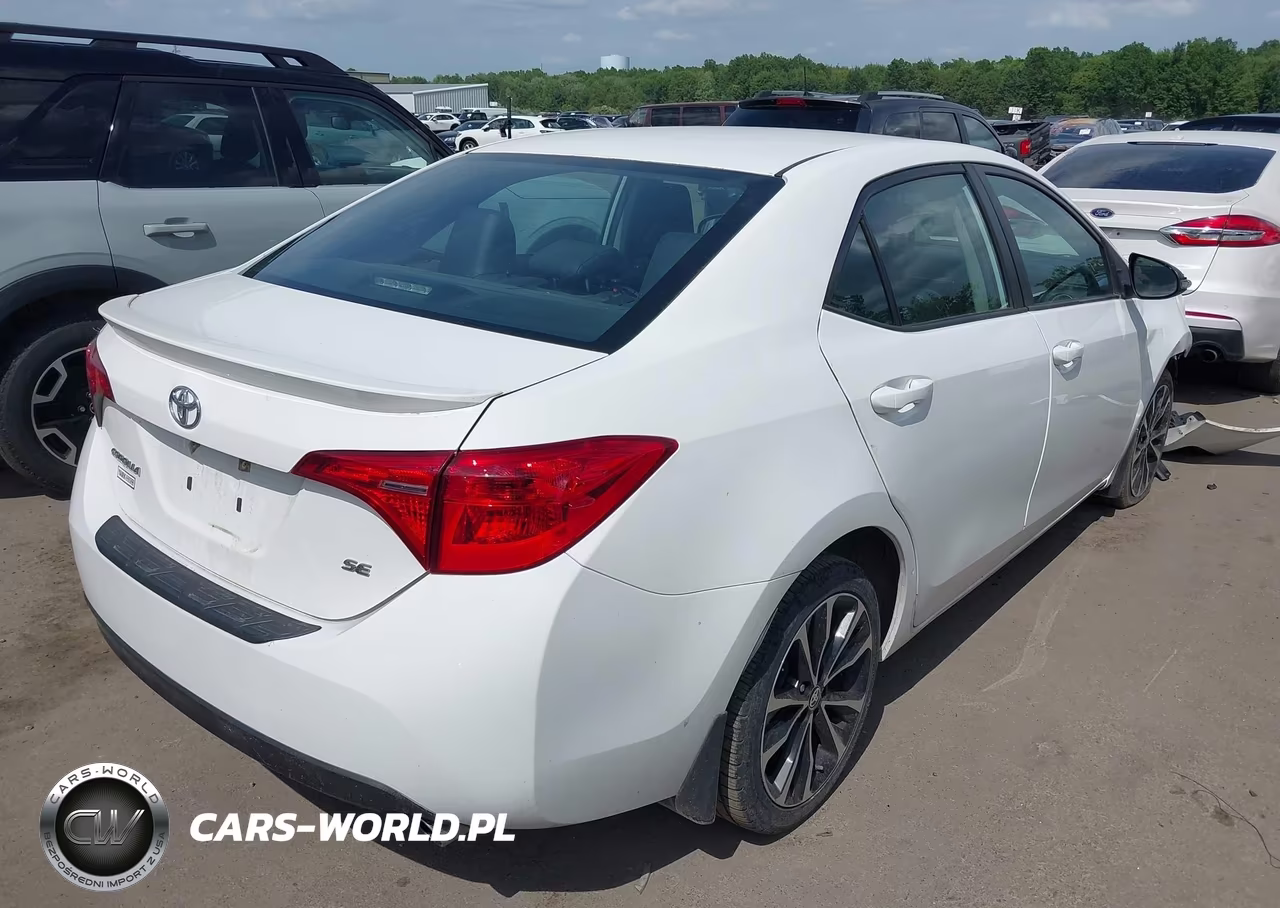 2019 Toyota Corolla Se VIN:2T1BURHE9KC187314 - 4
