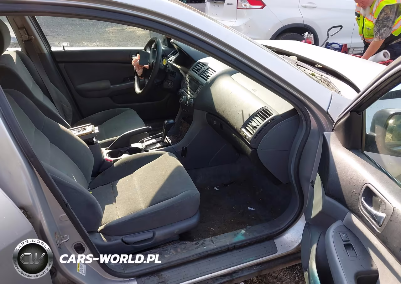 2007 Honda Accord 2.4 Lx VIN:1HGCM56427A228225 - 5