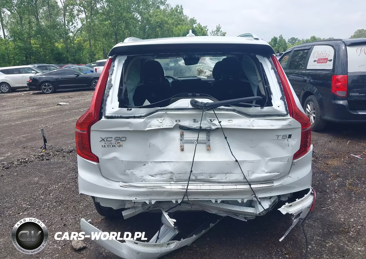 2022 Volvo Xc90 T5 Momentum 7 Passenger VIN:YV4102PK8N1797300 - 6