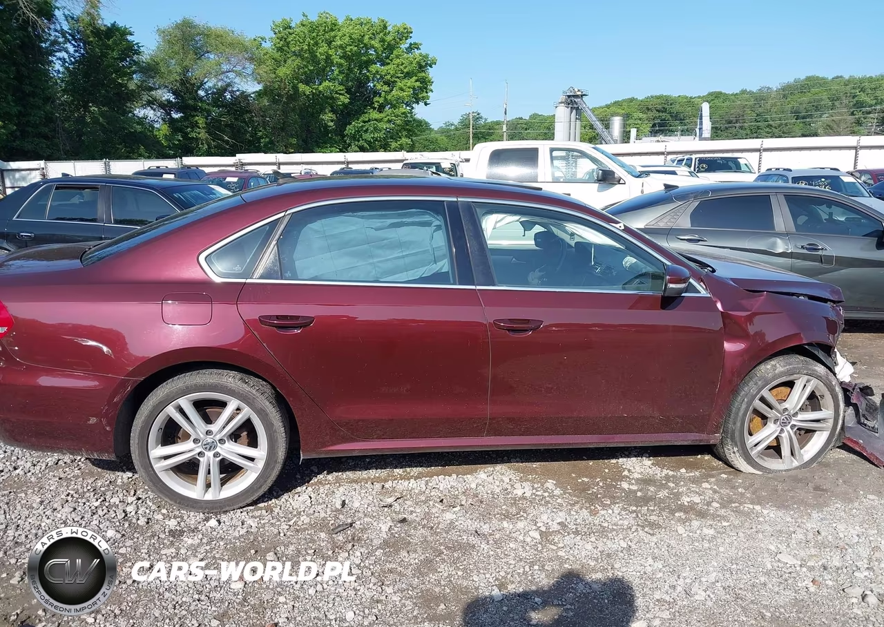 2014 Volkswagen Passat 1.8T Se VIN:1VWBT7A30EC077990 - 13