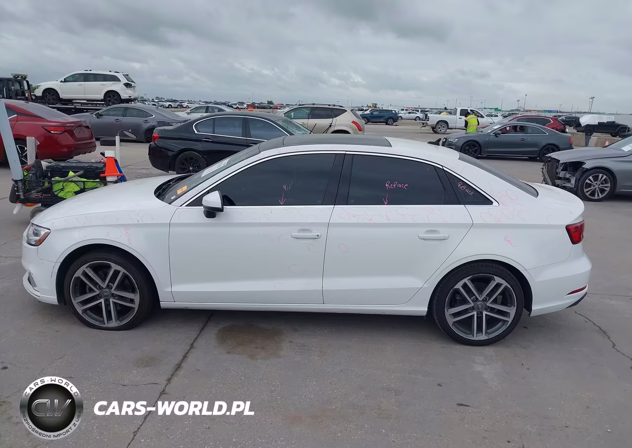 2019 Audi A3 40 Premium VIN:WAUAUGFF2K1010584 - 14
