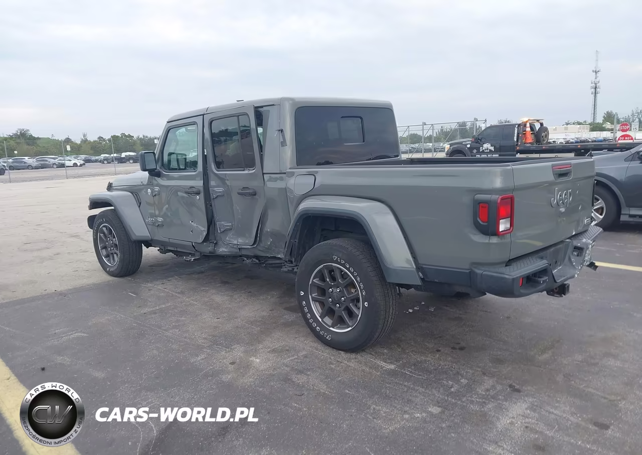 2021 Jeep Gladiator Overland 4X4 VIN:1C6HJTFGXML507084 - 3