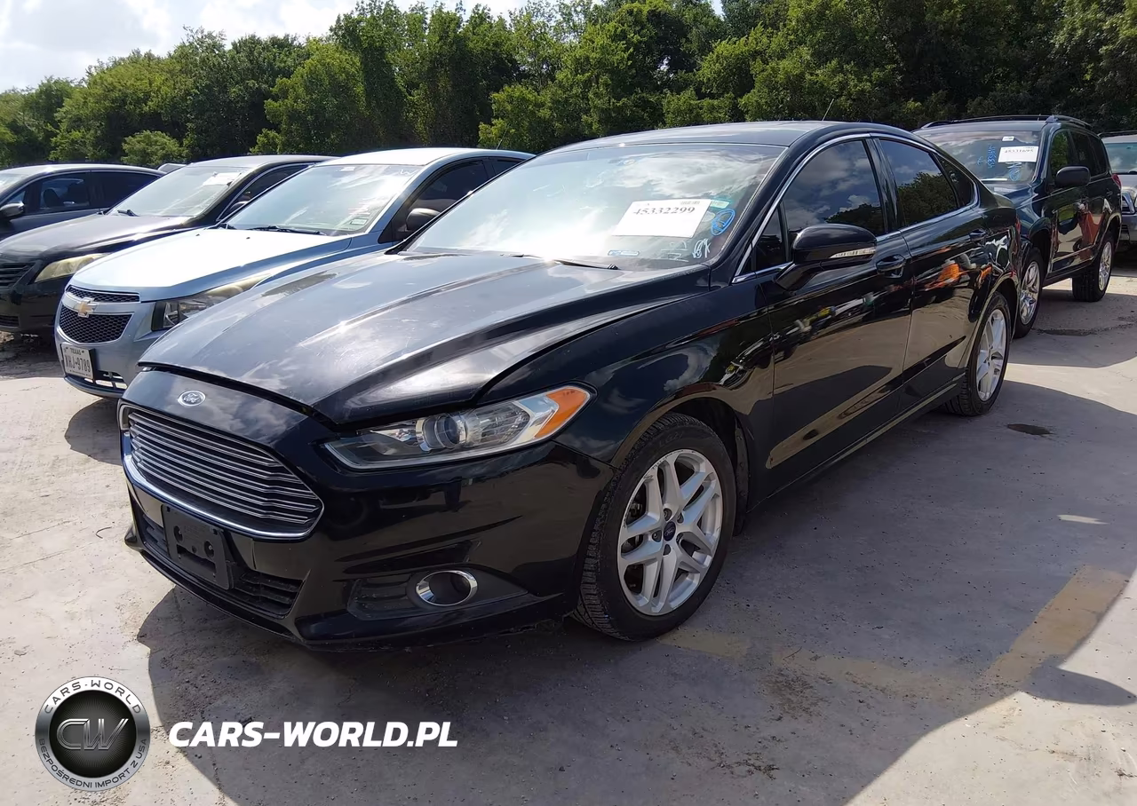 FORD FUSION VIN:3FA6P0HD2GR307571 - 2