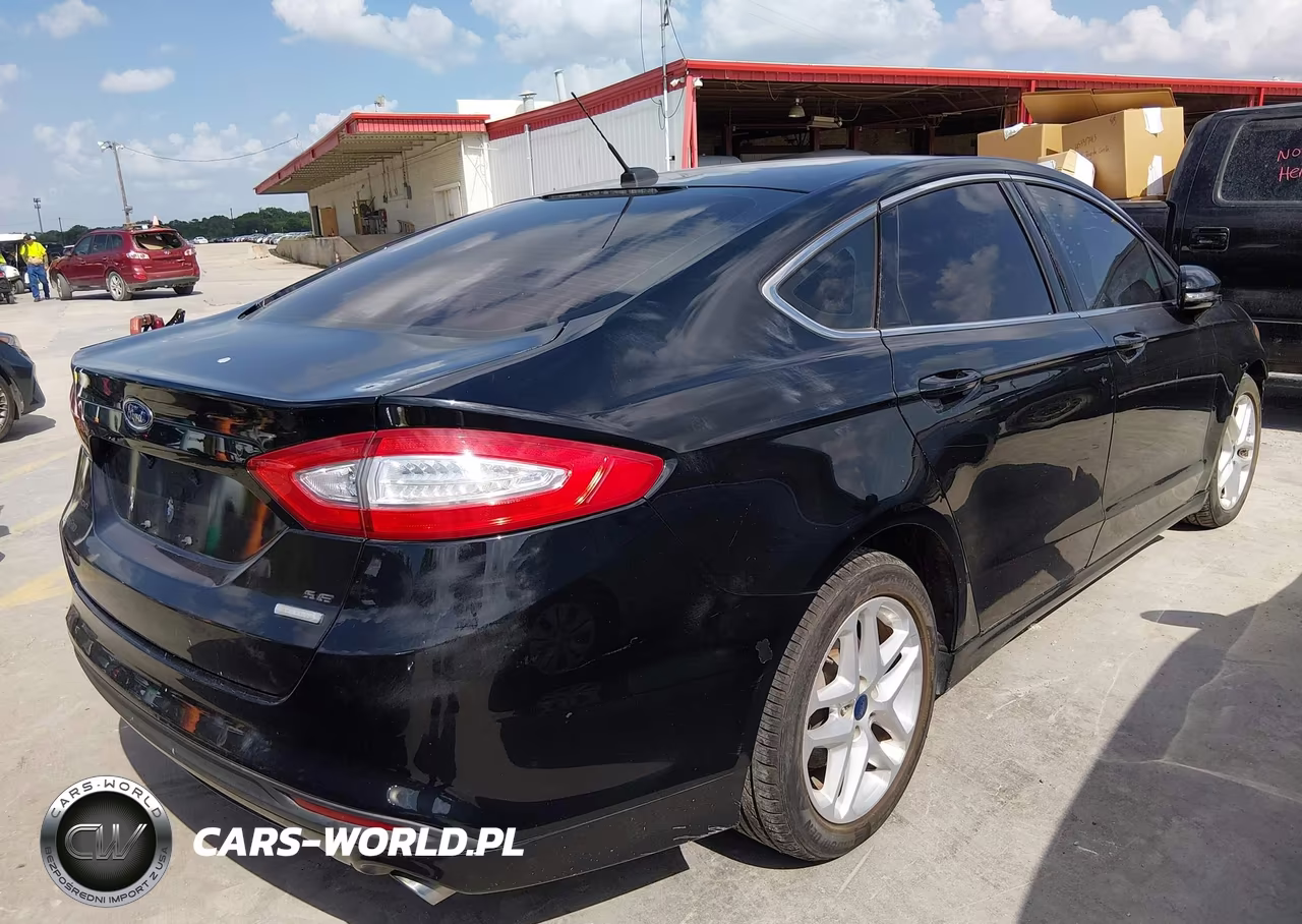 FORD FUSION VIN:3FA6P0HD2GR307571 - 4