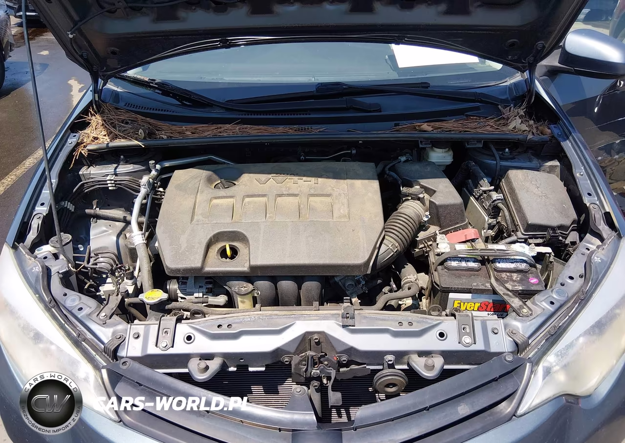2015 Toyota Corolla L VIN:2T1BURHE4FC332099 - 10