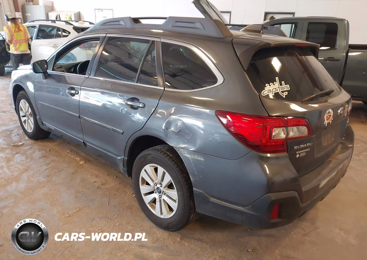 2019 Subaru Outback 2.5I Premium VIN:4S4BSAHC4K3290621 - 3