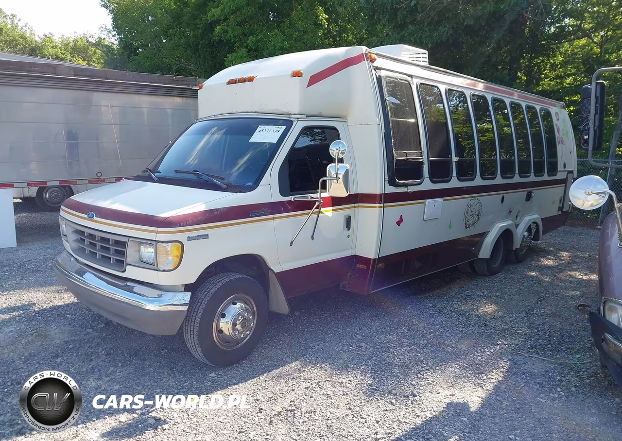 1992 Ford Econoline E350 Cutaway Van VIN:1FDKE30G0NHB35461 - 2
