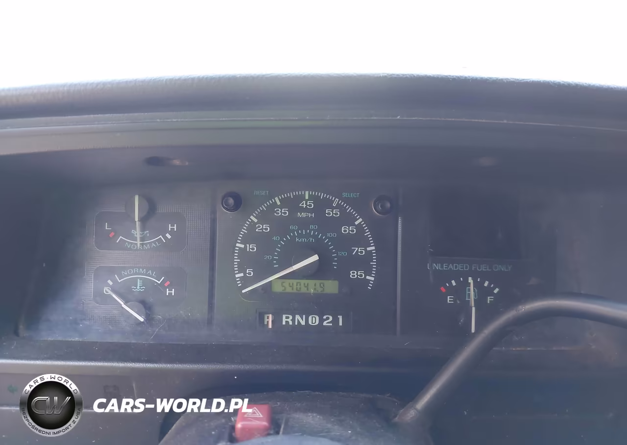 1992 Ford Econoline E350 Cutaway Van VIN:1FDKE30G0NHB35461 - 7