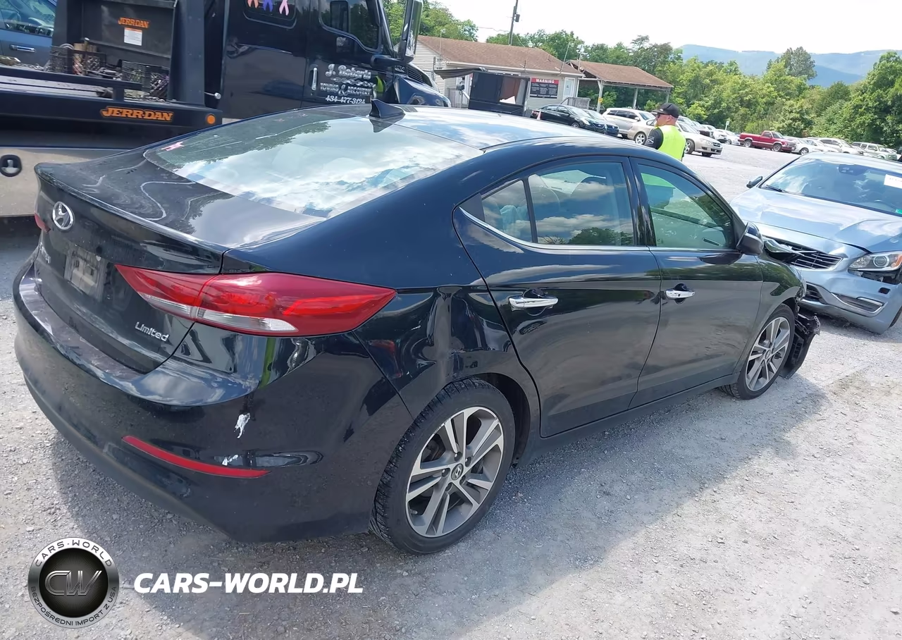 2017 Hyundai Elantra Se VIN:5NPD84LF9HH013796 - 4