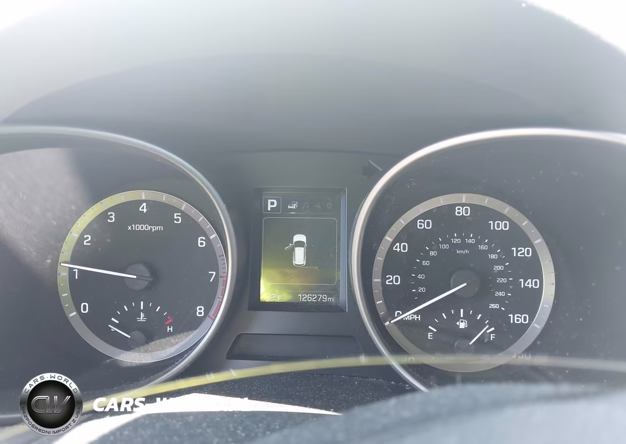 2017 Hyundai Santa Fe Se VIN:KM8SMDHF9HU215437 - 7