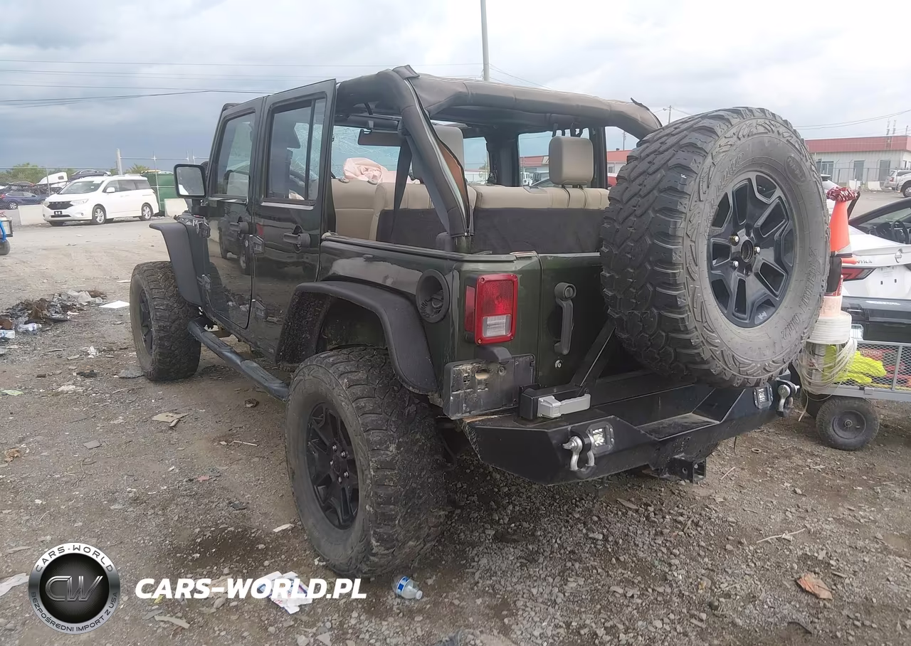 2008 Jeep Wrangler Unlimited X VIN:1J4GA39188L523196 - 3