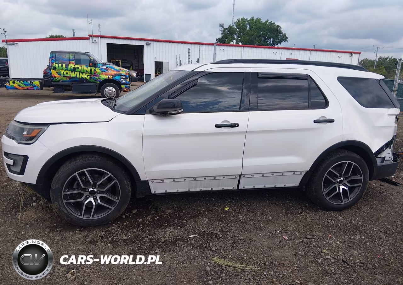 2016 Ford Explorer Sport VIN:1FM5K8GT6GGC21100 - 15