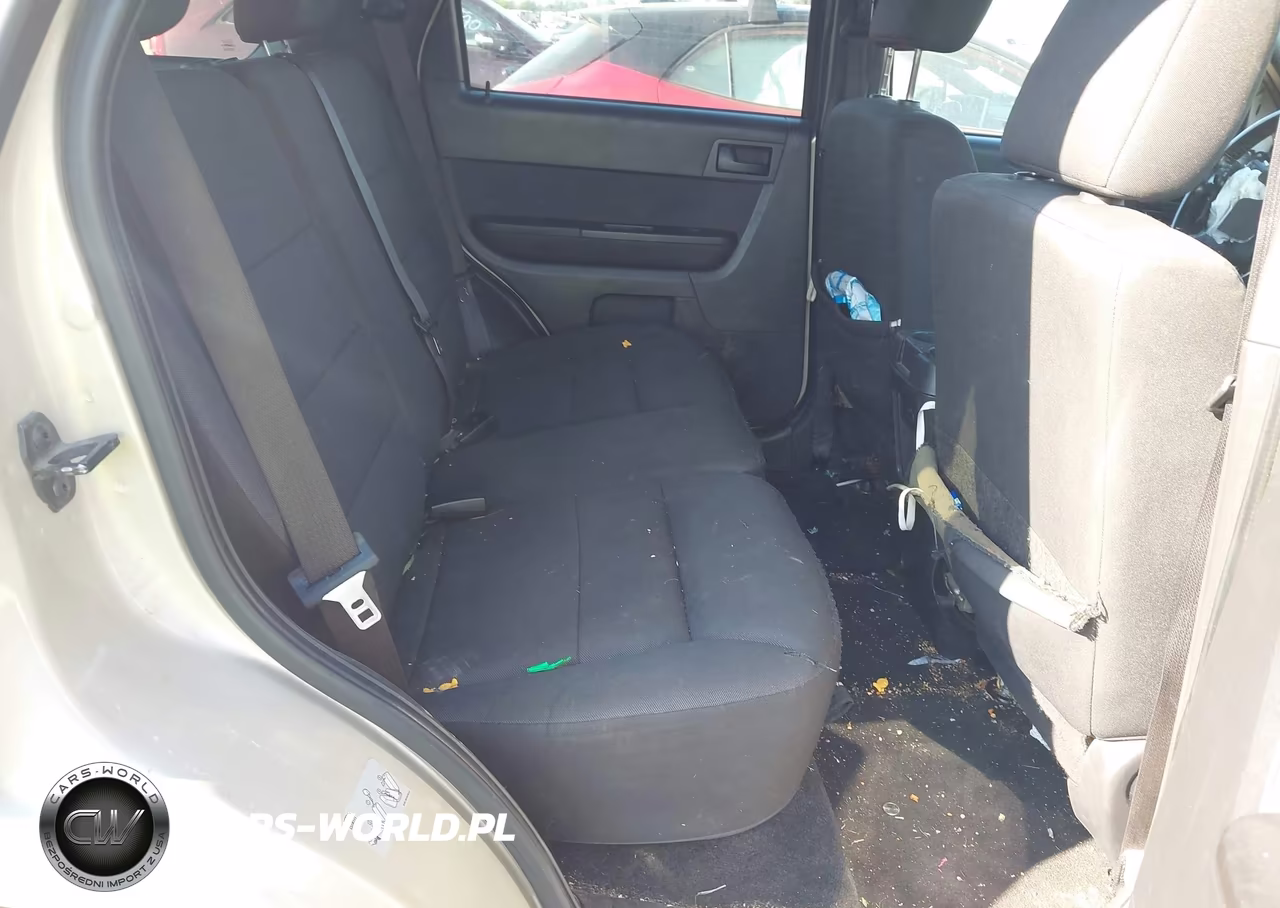 2010 Ford Escape Xlt VIN:1FMCU9DG7AKD31463 - 8