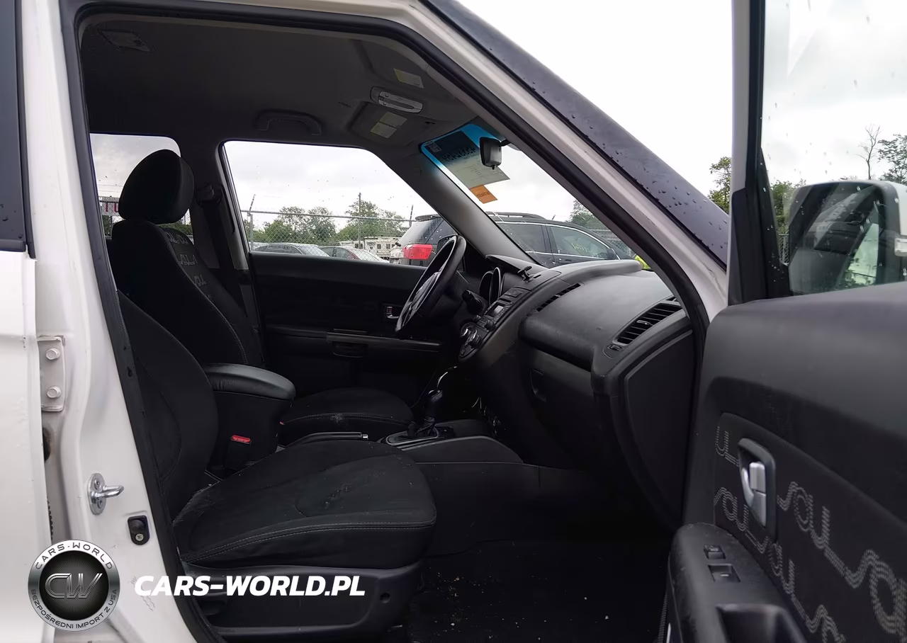 2012 Kia Soul + VIN:KNDJT2A65C7472622 - 5