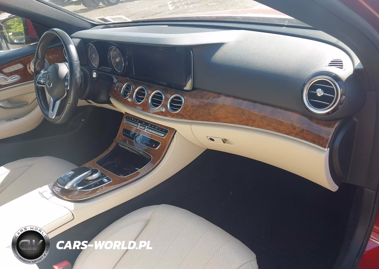 2019 Mercedes-Benz E 300 4Matic VIN:WDDZF4KB0KA688547 - 5