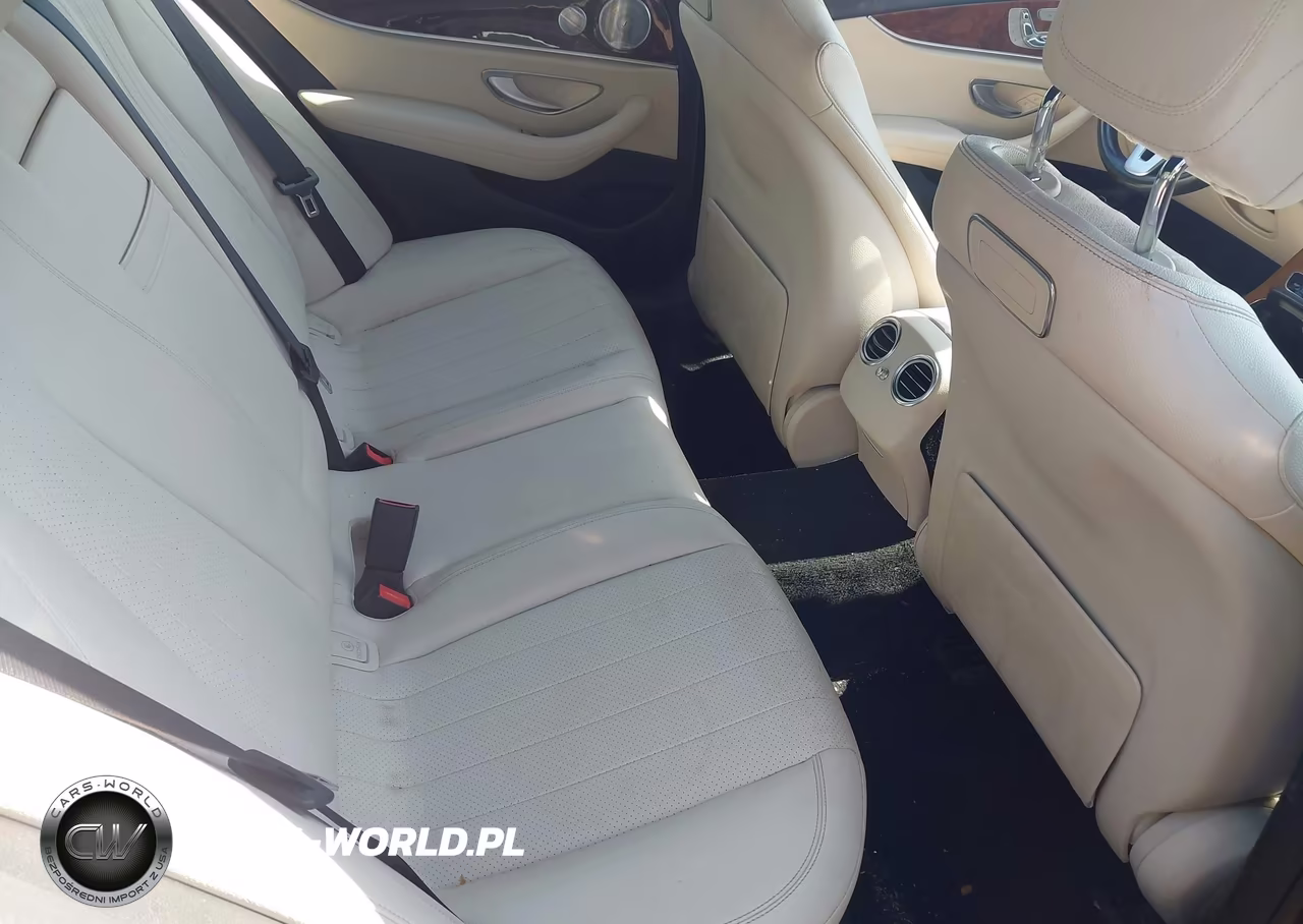 2019 Mercedes-Benz E 300 4Matic VIN:WDDZF4KB0KA688547 - 8