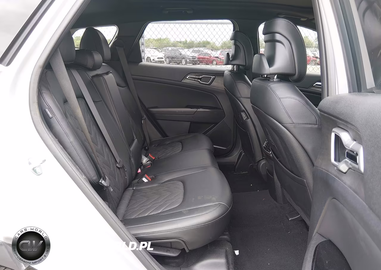 2025 Kia Sportage X-Line VIN:5XYK6CDFXSG313061 - 8