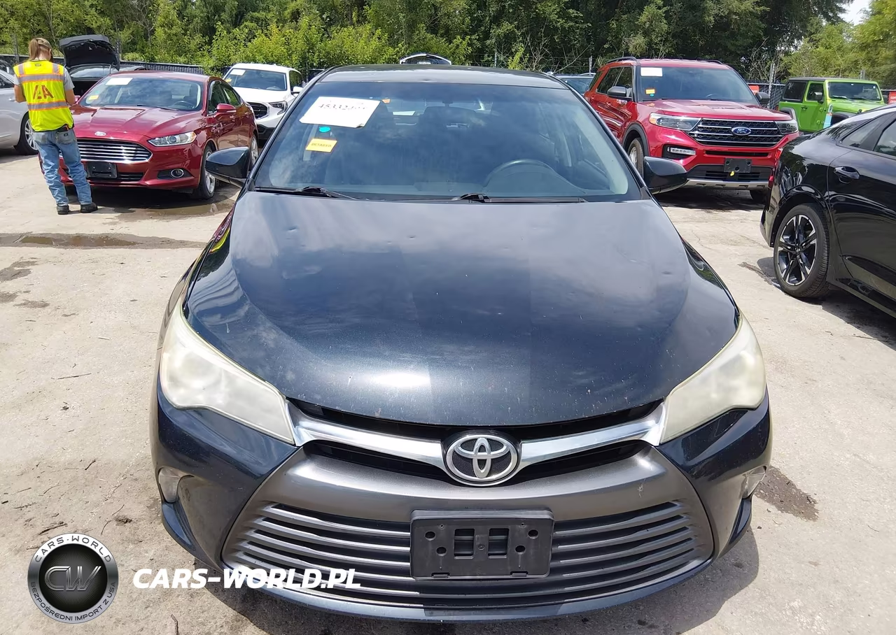 2015 Toyota Camry Le VIN:4T4BF1FK9FR453414 - 12