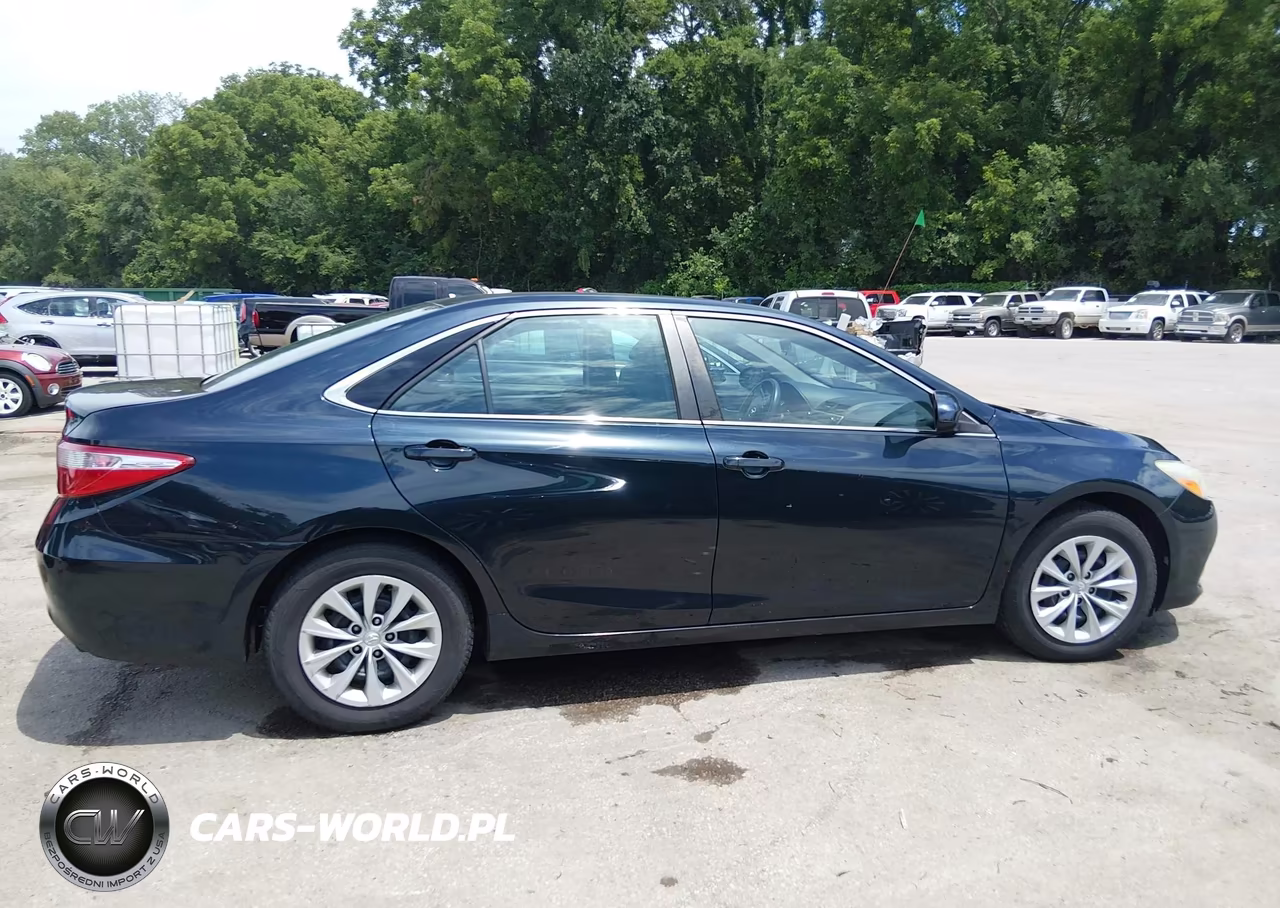 2015 Toyota Camry Le VIN:4T4BF1FK9FR453414 - 13