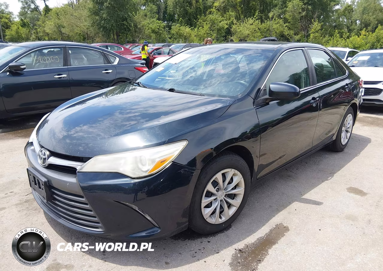 2015 Toyota Camry Le VIN:4T4BF1FK9FR453414 - 2