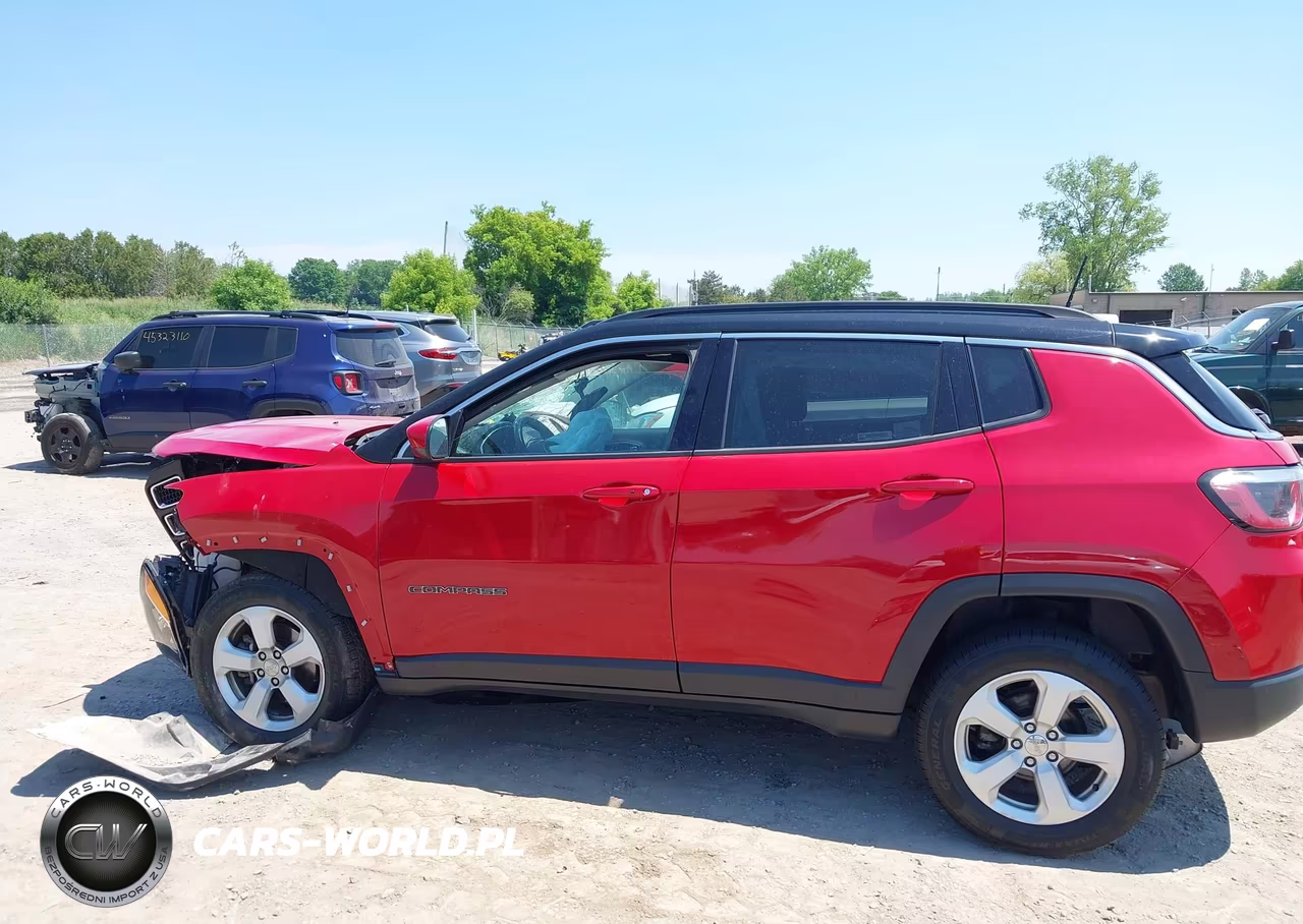 2019 Jeep Compass Latitude 4X4 VIN:3C4NJDBB5KT813168 - 15