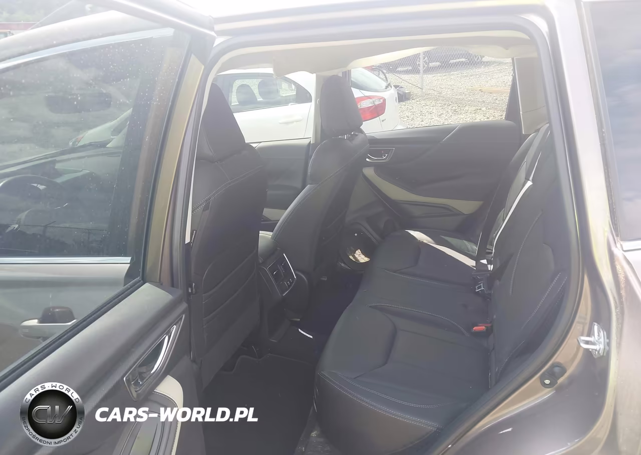 2023 Subaru Forester Limited VIN:JF2SKAPC5PH549361 - 8