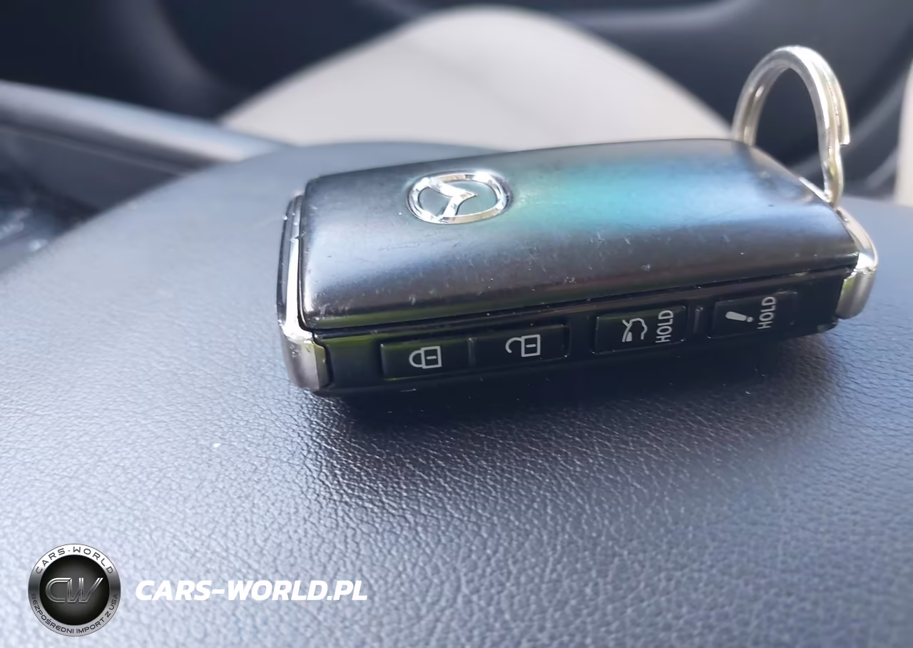 2023 Mazda Mazda3 2.5 S Preferred VIN:3MZBPACM3PM366225 - 11