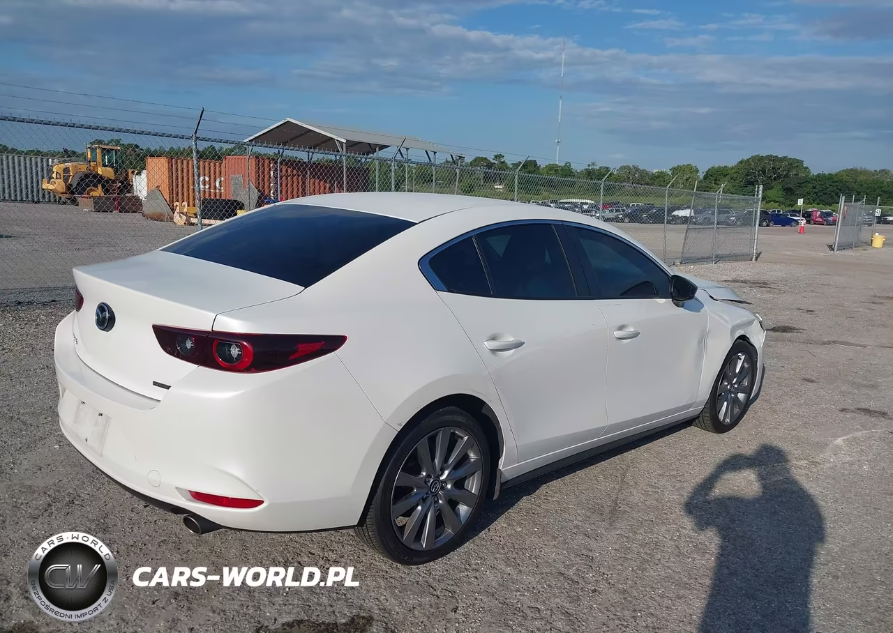 2023 Mazda Mazda3 2.5 S Preferred VIN:3MZBPACM3PM366225 - 4