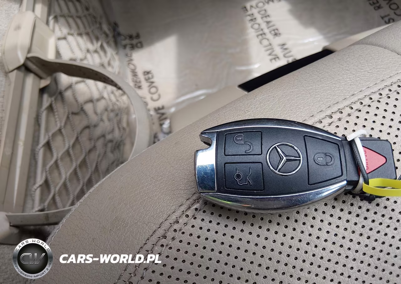 2012 Mercedes-Benz Cls 550 VIN:WDDLJ7DBXCA051976 - 11