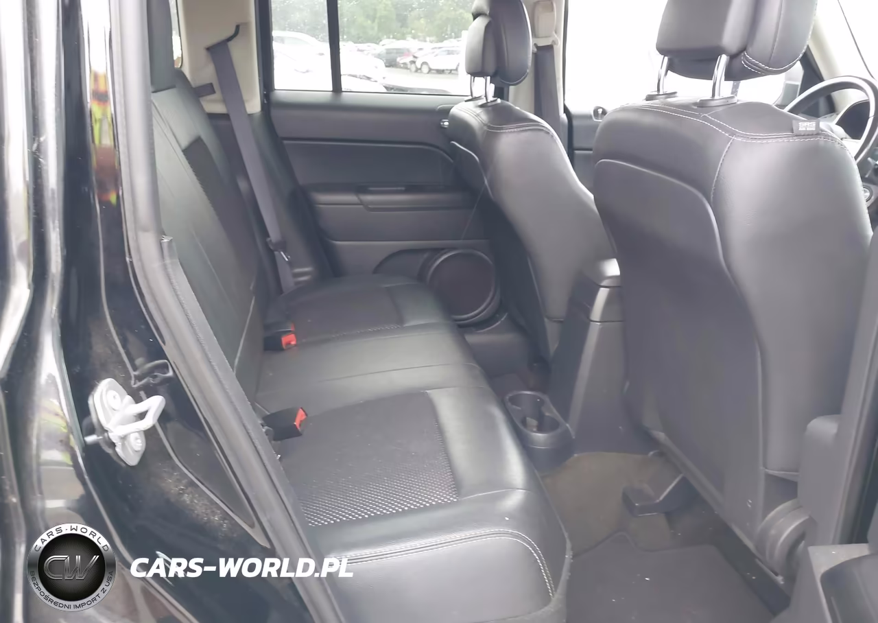 2016 Jeep Patriot Sport Se VIN:1C4NJRBB5GD805842 - 8