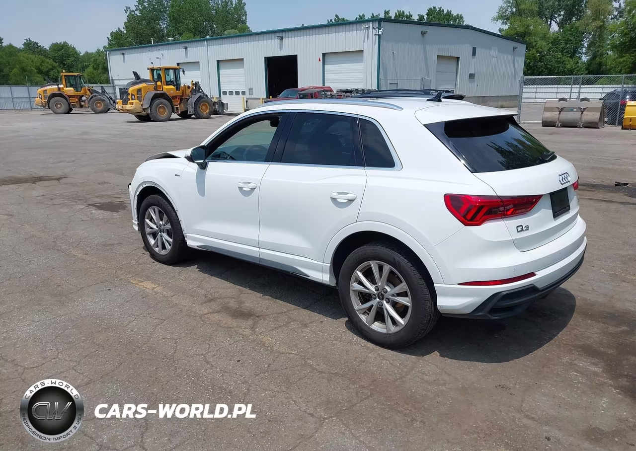 2023 Audi Q3 Premium 45 Tfsi S Line Quattro Tiptronic VIN:WA1DECF31P1074130 - 3