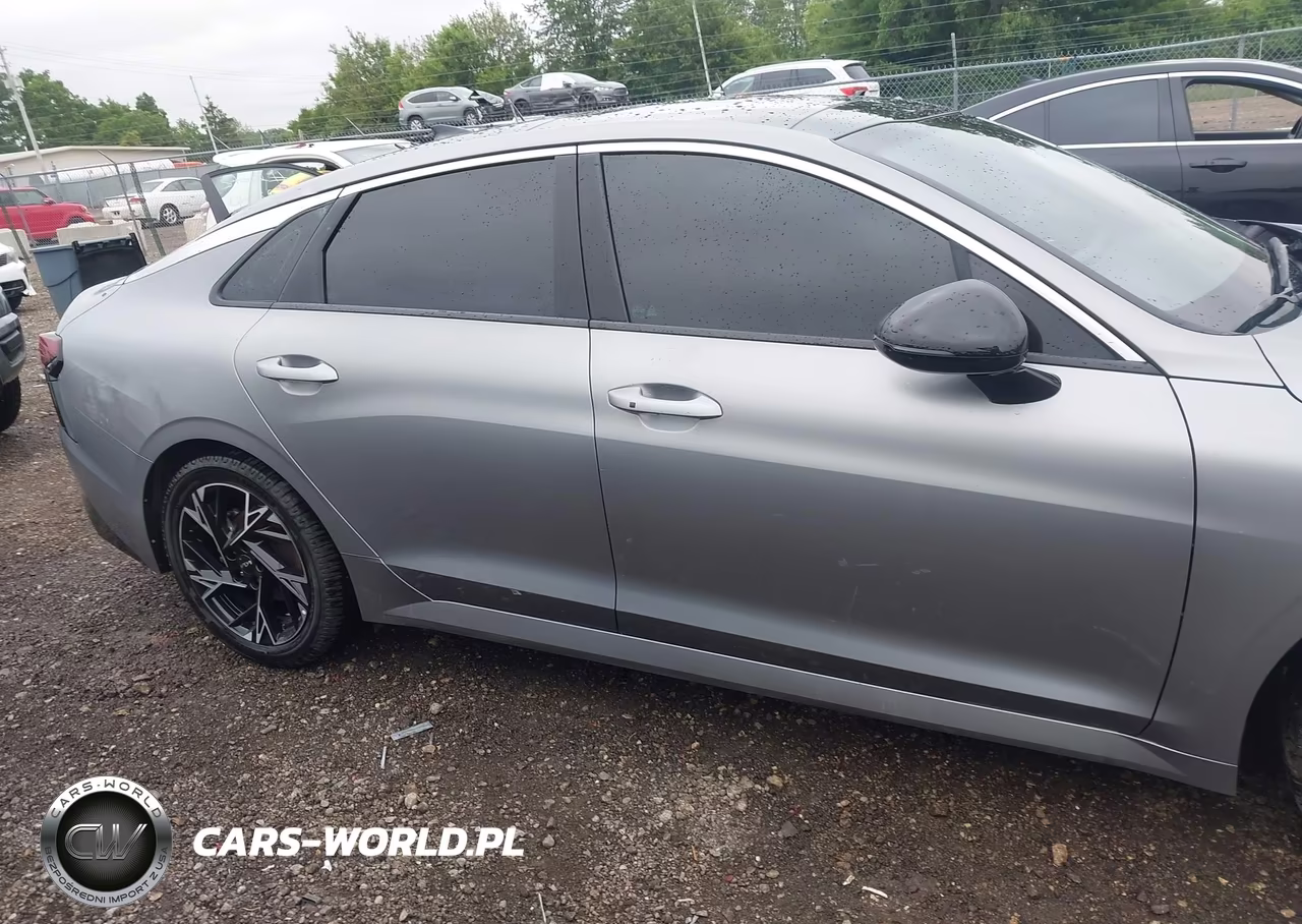 2025 Kia K5 Gt-Line VIN:KNAG64J76S5367651 - 13