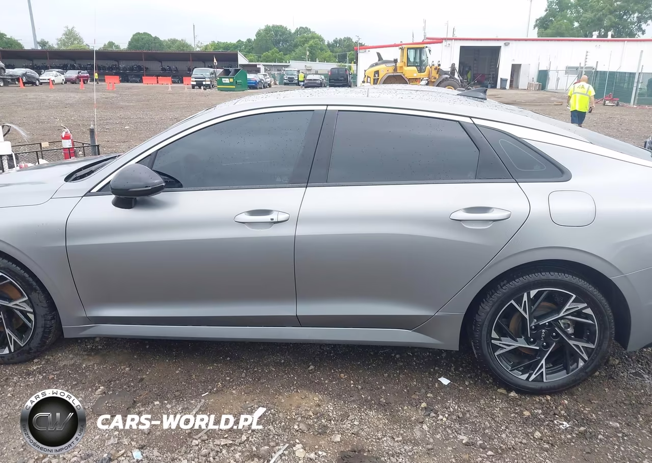 2025 Kia K5 Gt-Line VIN:KNAG64J76S5367651 - 14