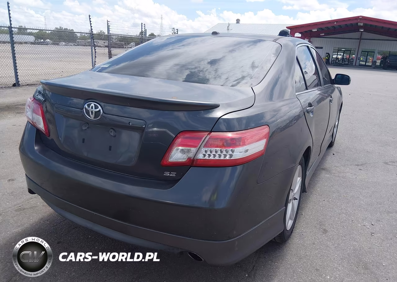 2011 Toyota Camry Se VIN:4T1BF3EK1BU678461 - 4