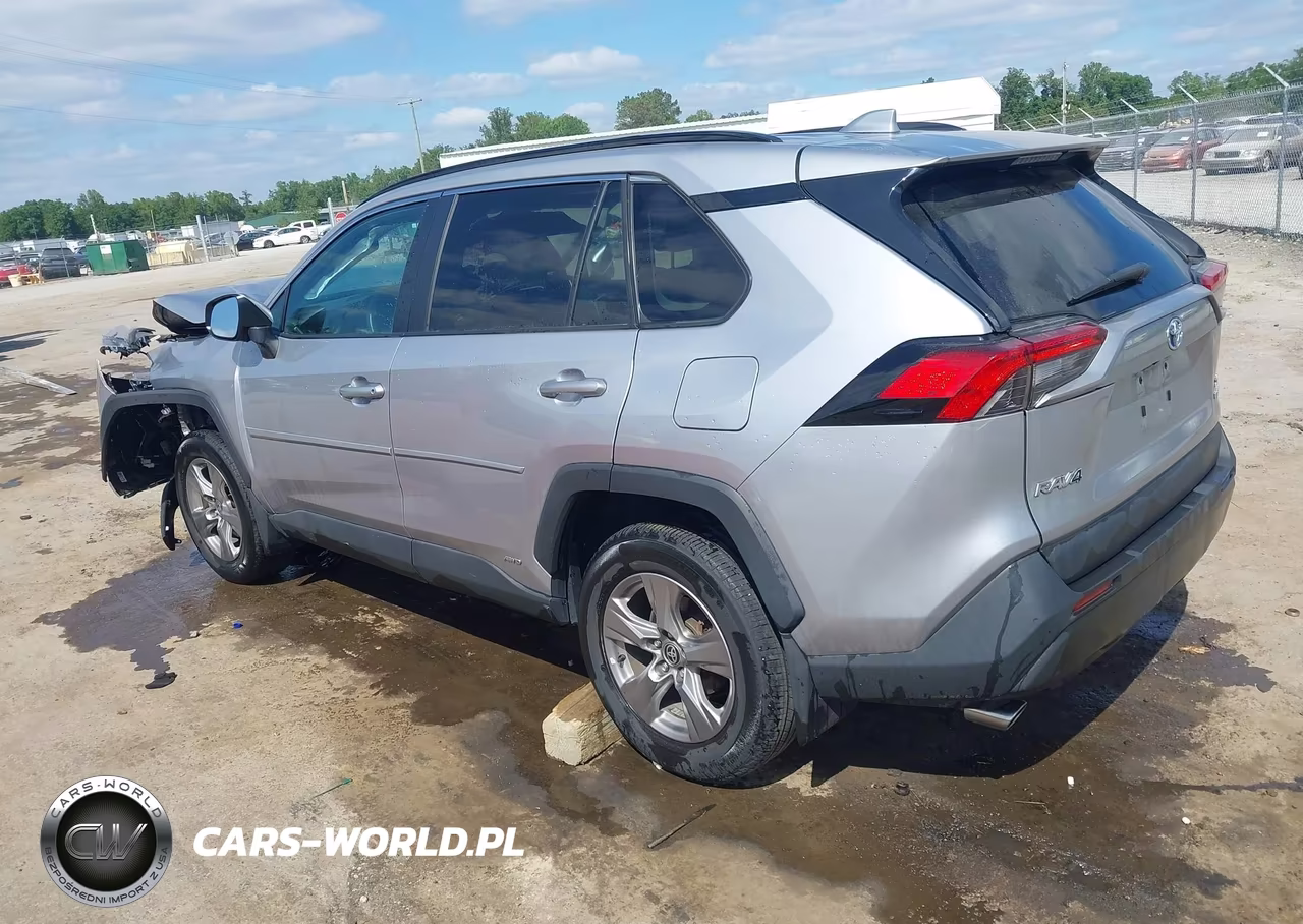 2024 Toyota Rav4 Hybrid Xle VIN:4T3RWRFV1RU137325 - 3
