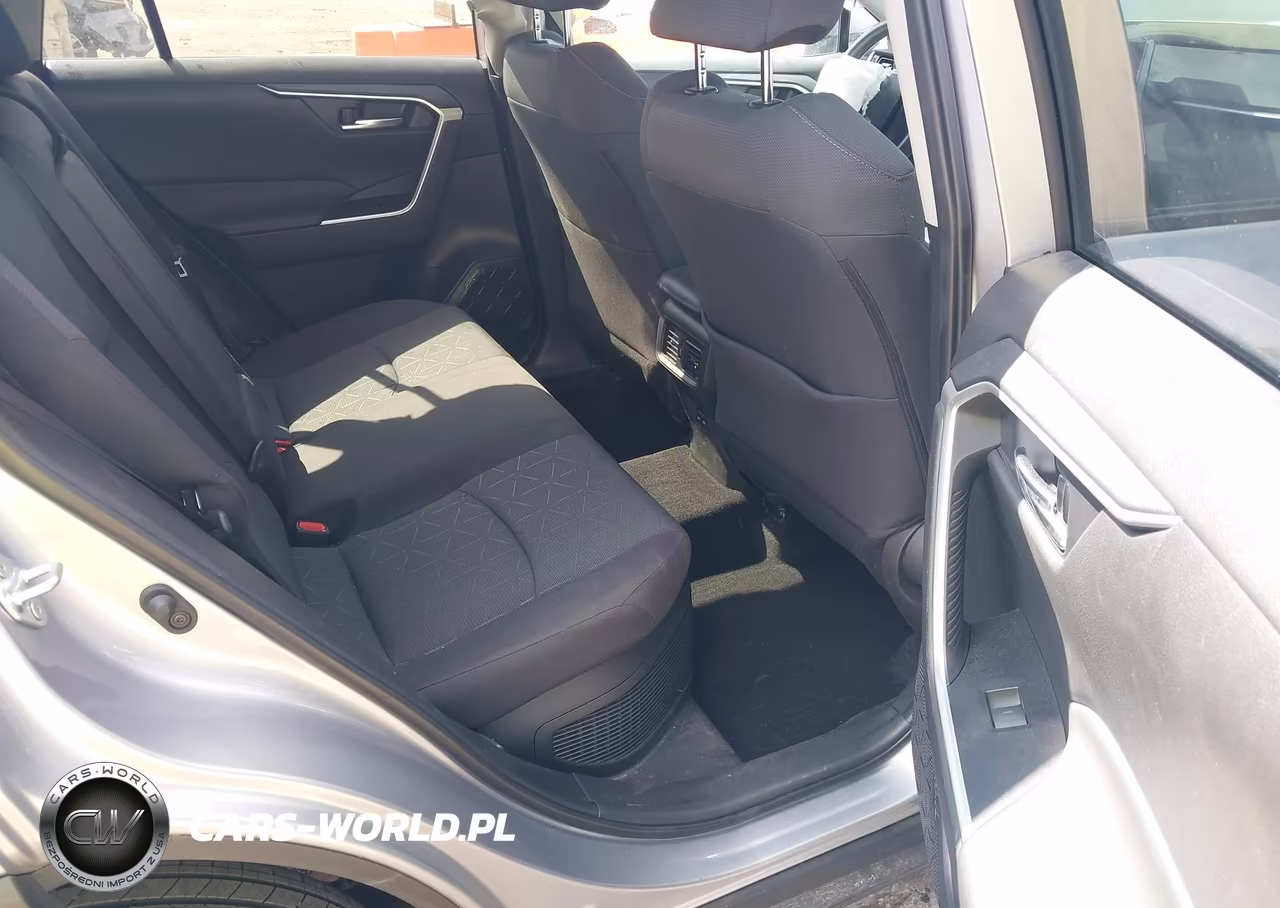 2024 Toyota Rav4 Hybrid Xle VIN:4T3RWRFV1RU137325 - 8
