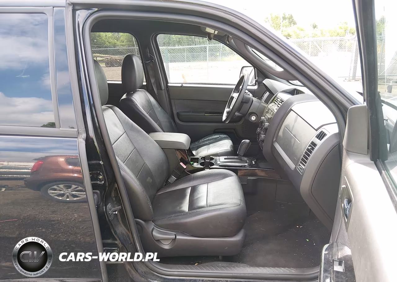 2010 Ford Escape Limited VIN:1FMCU0EG3AKC05546 - 5