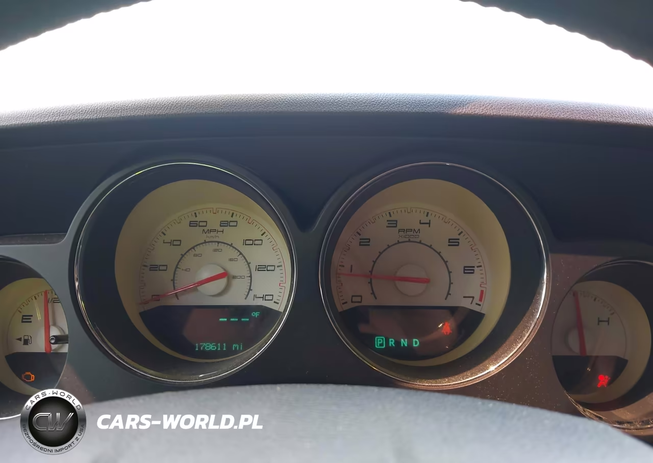 2011 Dodge Challenger VIN:2B3CJ4DG9BH569891 - 7