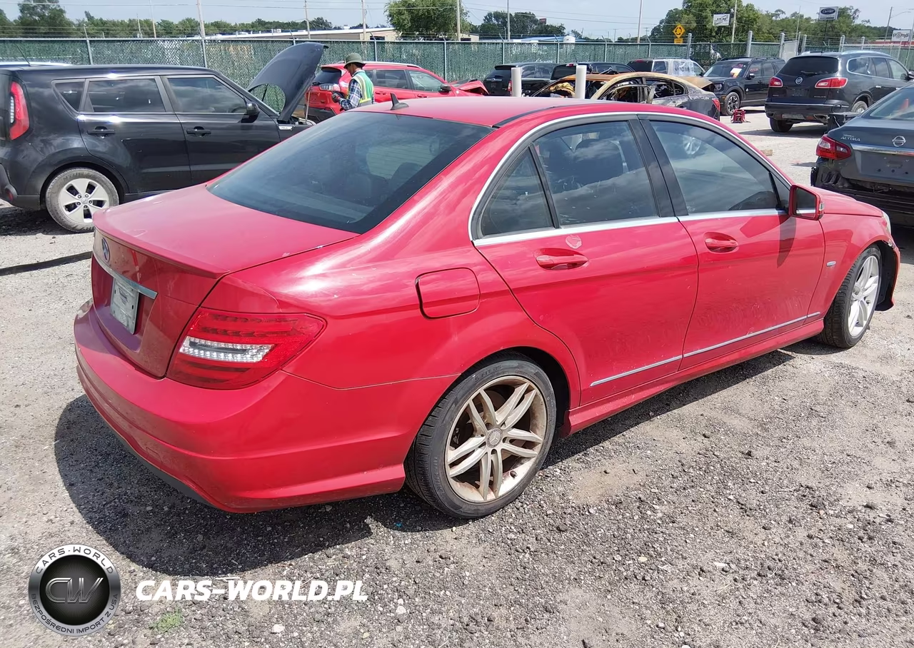2012 Mercedes-Benz C 250 Sport VIN:WDDGF4HB1CR219467 - 4
