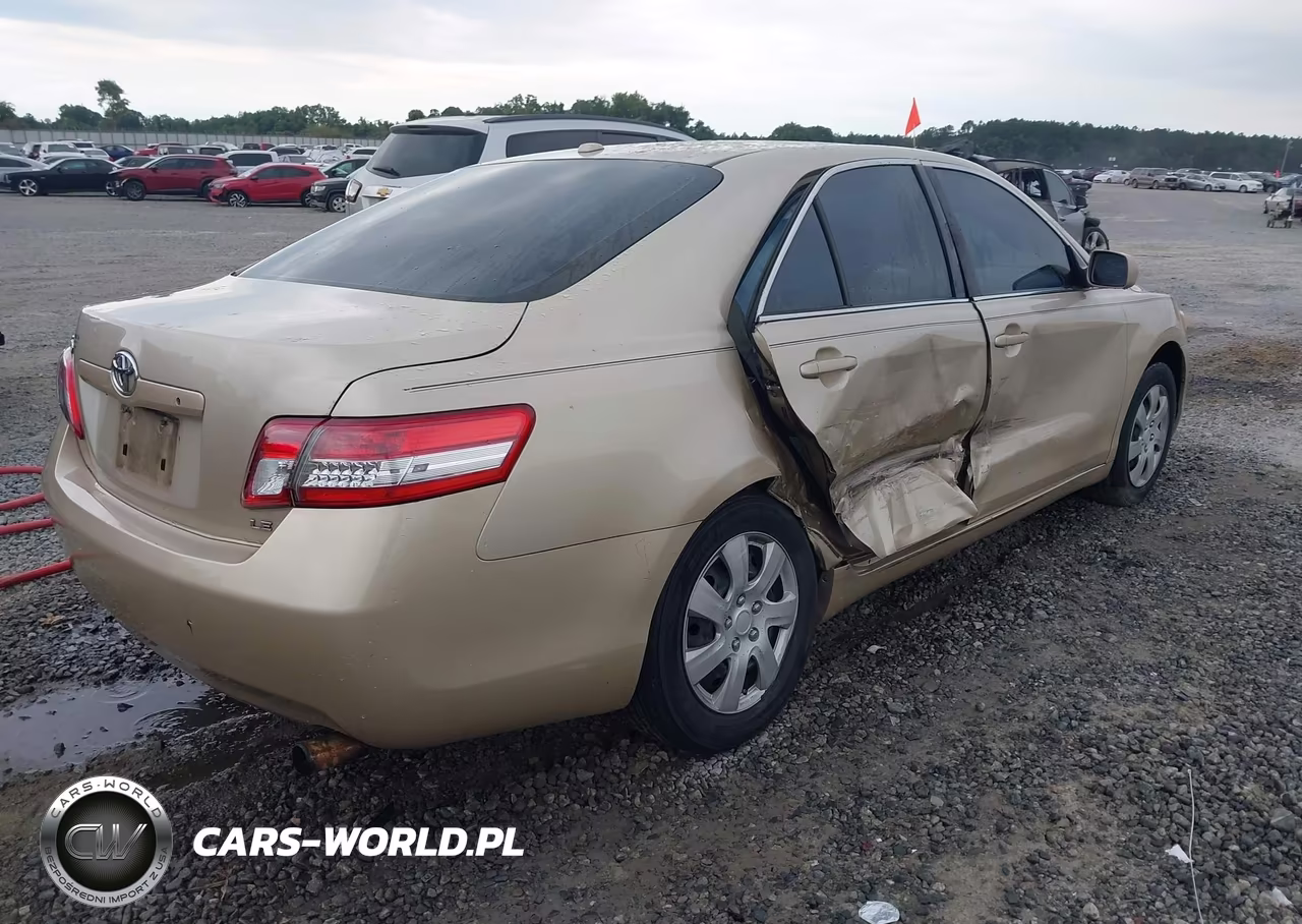 2010 Toyota Camry Le VIN:4T4BF3EK7AR013519 - 4