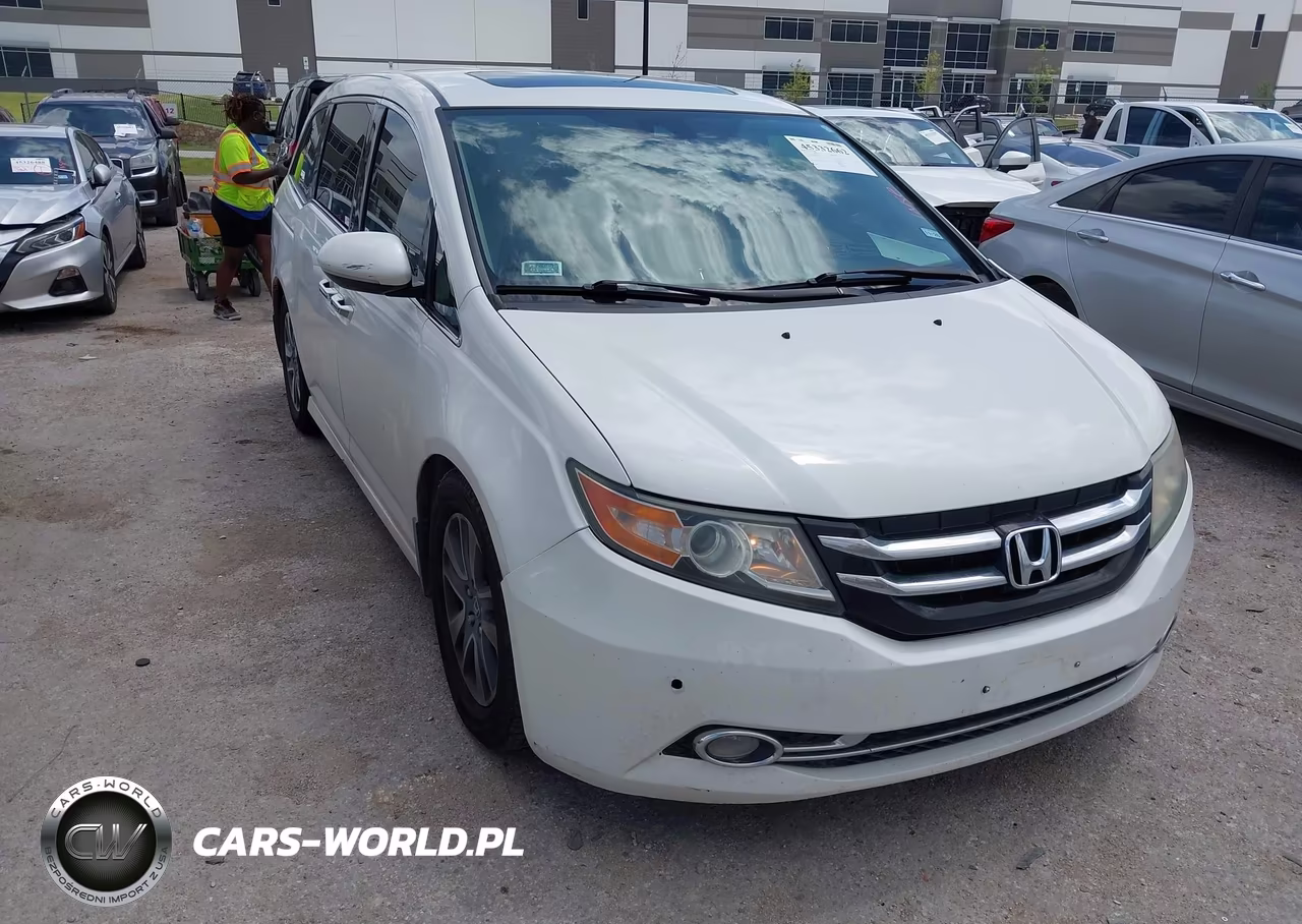 2015 Honda Odyssey Touring-Touring Elite – zdjęcie 1 z 16
