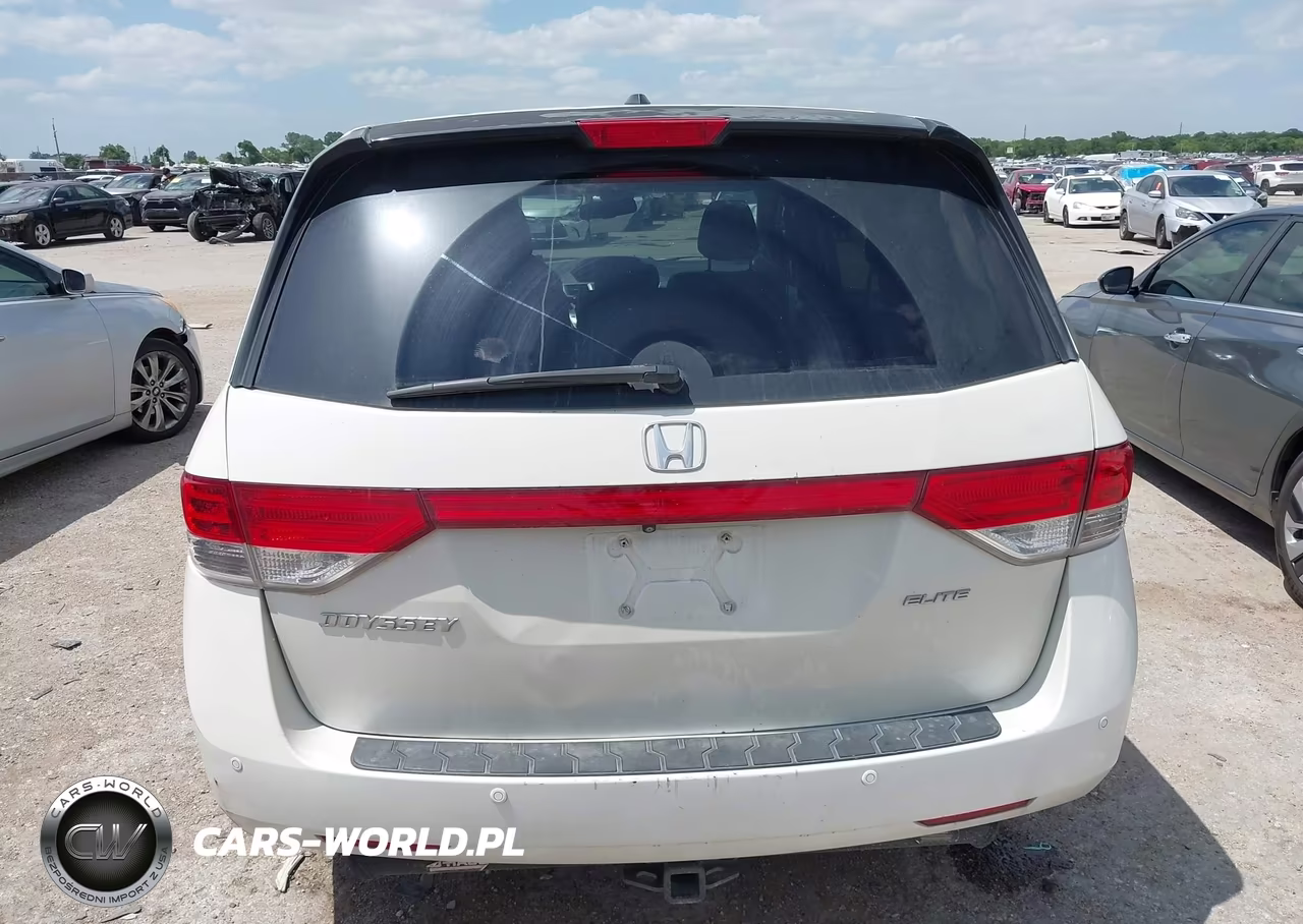 2015 Honda Odyssey Touring-Touring Elite VIN:5FNRL5H99FB126060 - 16