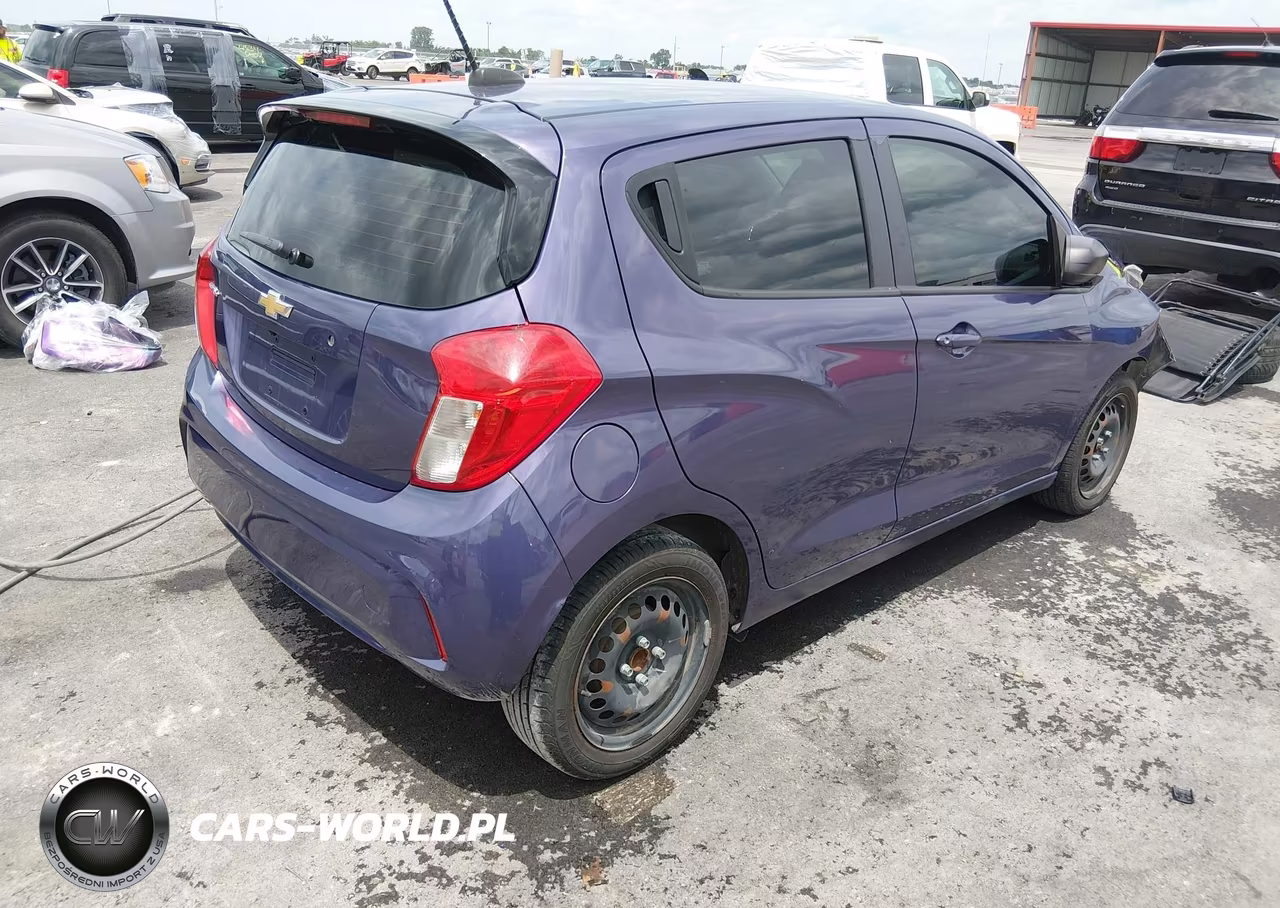 2017 Chevrolet Spark Ls Cvt VIN:KL8CB6SA1HC753281 - 4