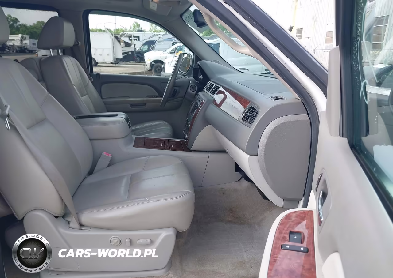 2007 Chevrolet Suburban 1500 Ltz VIN:1GNFK16Y97R354748 - 5