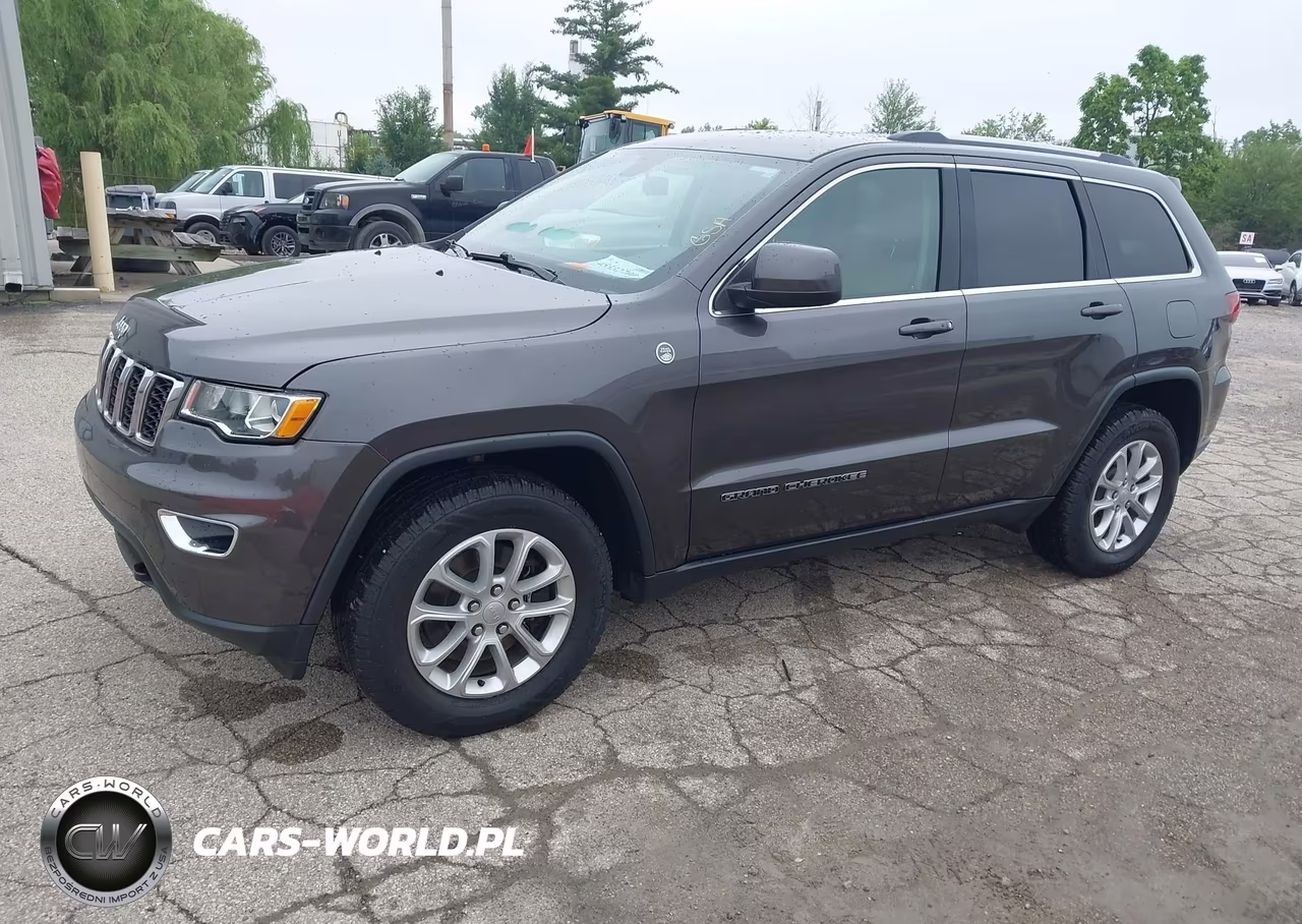 2021 Jeep Grand Cherokee Laredo E 4X4 VIN:1C4RJFAG0MC523994 - 2