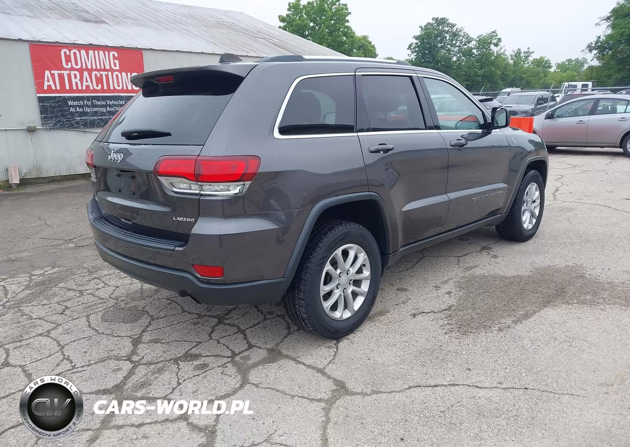 2021 Jeep Grand Cherokee Laredo E 4X4 VIN:1C4RJFAG0MC523994 - 4